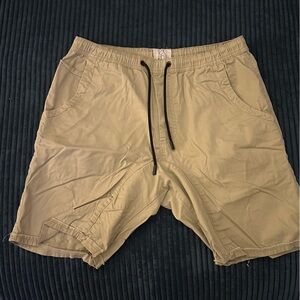 Koala, stretch khaki shorts large